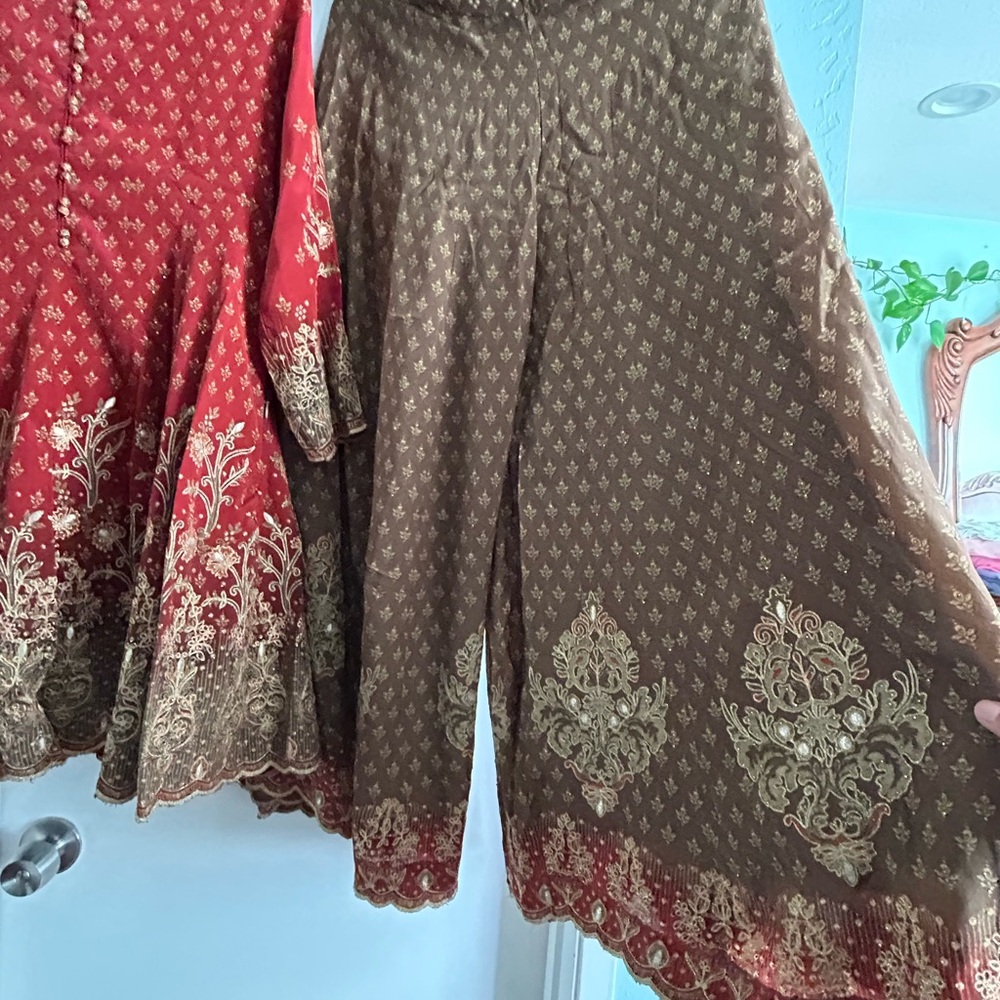 2 piece elegant Indian suit for any event statement piece Indian suit - Picture 7 of 10